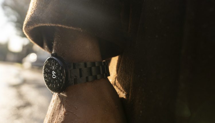 Το Pixel Watch λαμβάνει ειδοποιήσεις για οξυγόνο στο αίμα και μη φυσιολογικό καρδιακό ρυθμό
