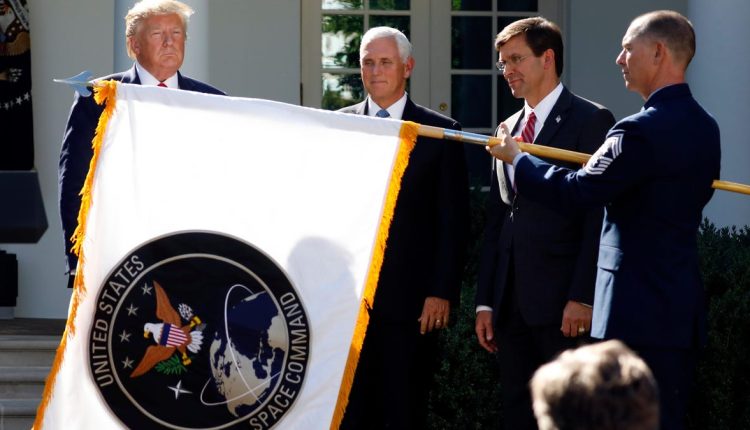 Το Κογκρέσο μπορεί να αποκλείσει τη χρηματοδότηση της Διαστημικής Διοίκησης, εάν το Αρχηγείο δεν βρίσκεται στην Αλαμπάμα
