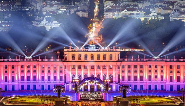 Το «Κονσέρτο Καλοκαιρινής Νύχτας» από τη Φιλαρμονική Ορχήστρα της Βιέννης, στην ΕΡΤ2, στο Τρίτο Πρόγραμμα και στο ERTFLIX - Digitaltvinfo.gr