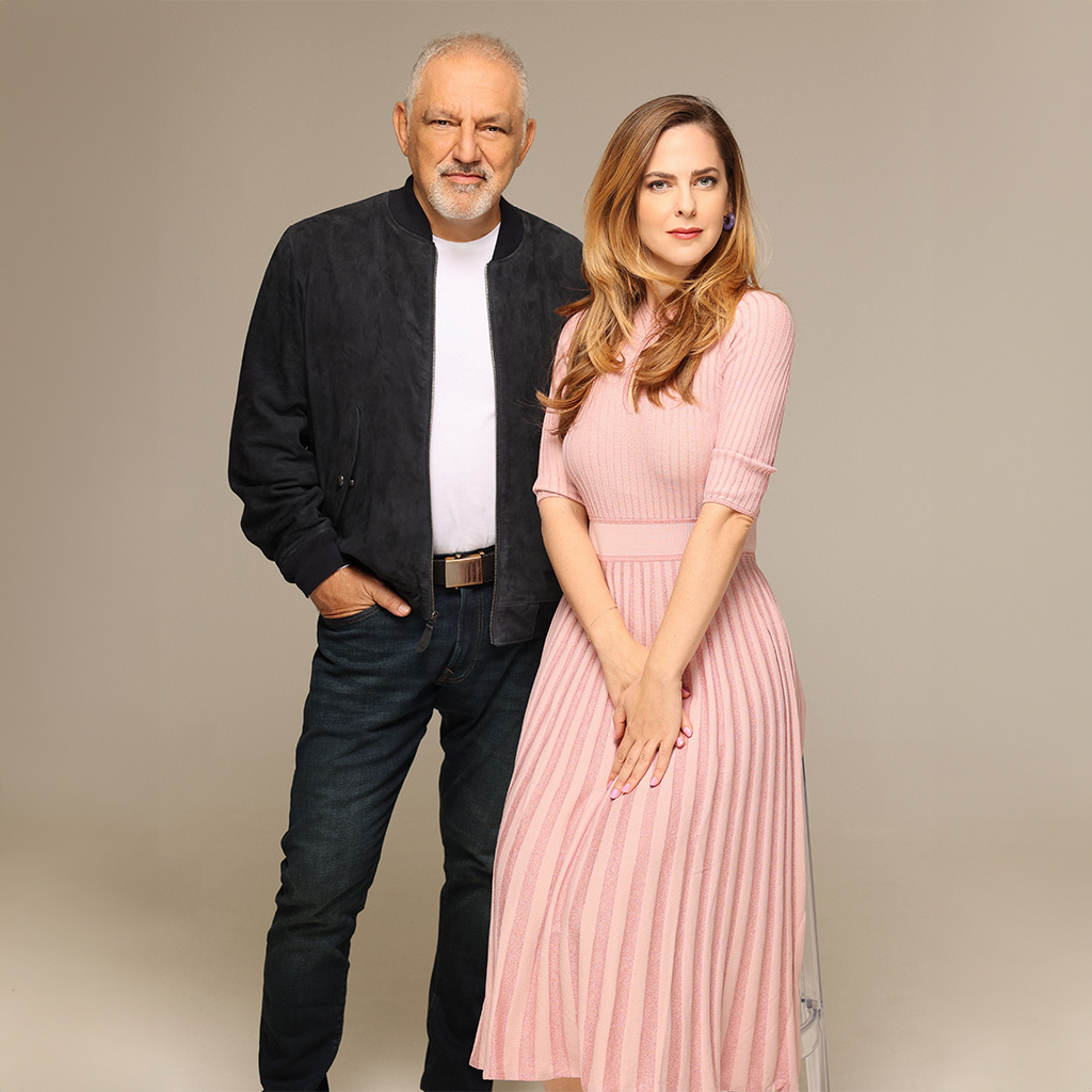 Το «Μουσικό κουτί» μάς αποχαιρετά για το καλοκαίρι με καλεσμένους τον Απόστολο Βαλαρούτσο, τον Ταφ Λάθος, τον Pan Pan και την Καλλιόπη Μητροπούλου - Digitaltvinfo.gr