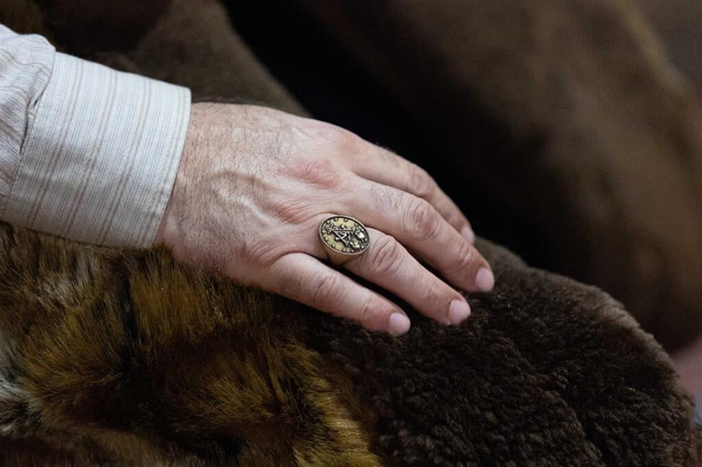 1100 e619426e 2702 4e55 85b0 1b739a47dc22