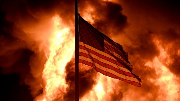 H Άγρια Δύση εκπέμπει SOS - Εκτόξευση κατά 246% των κατεστραμμένων σπιτιών από πυρκαγιές τη τελευταία 10ετία