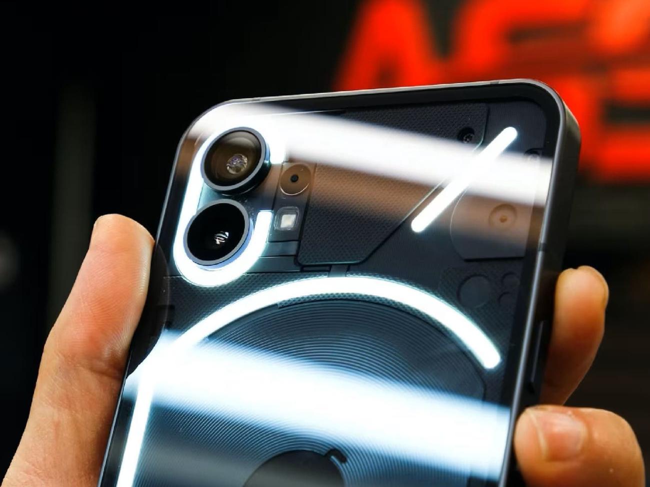 Nothing Phone (2): πλήρης αποκάλυψη – δείτε το!