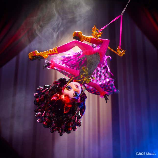 Εικόνα για το άρθρο με τίτλο Monster High Delivers Ghoulish Glam για την Mattel '12 Days of Fandom'