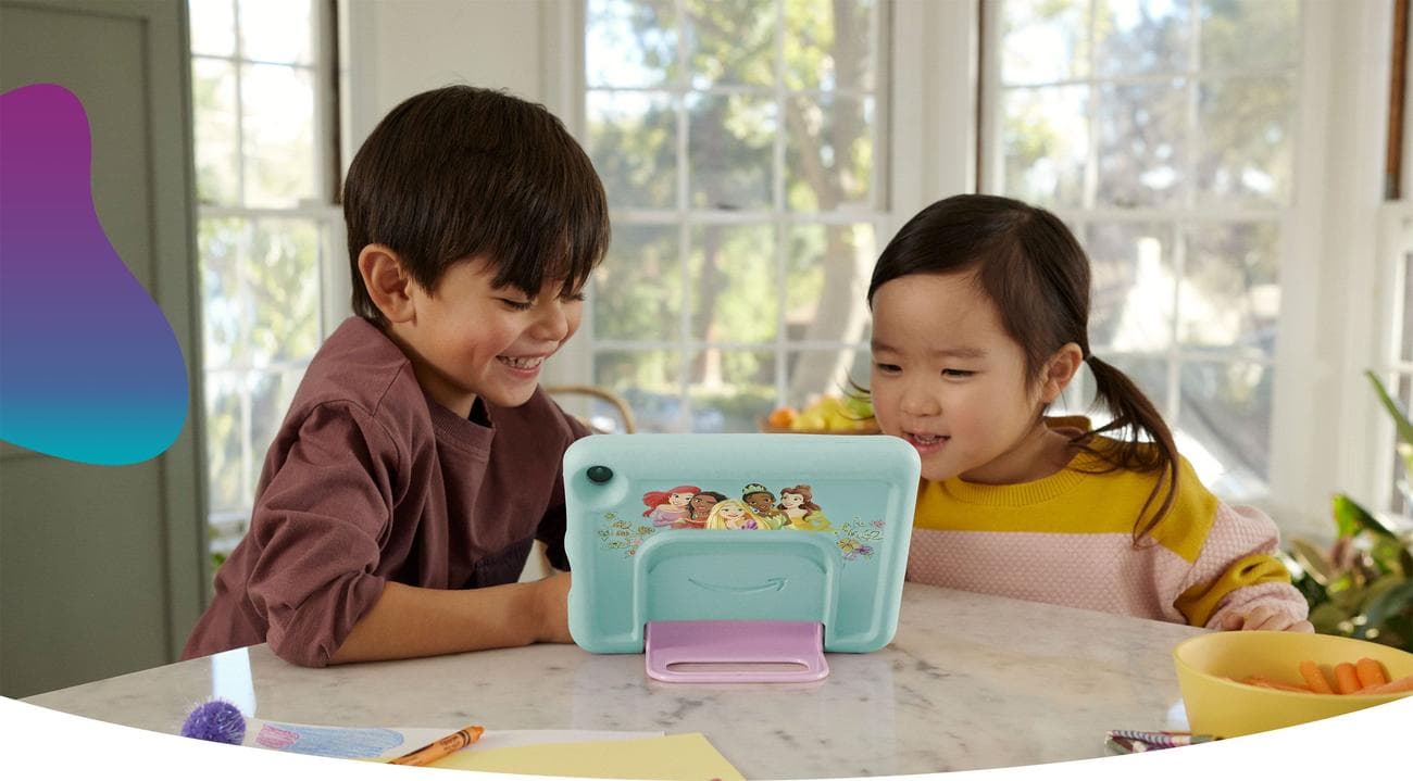 amazon-fire-hd-8-kids-tablet-in-use