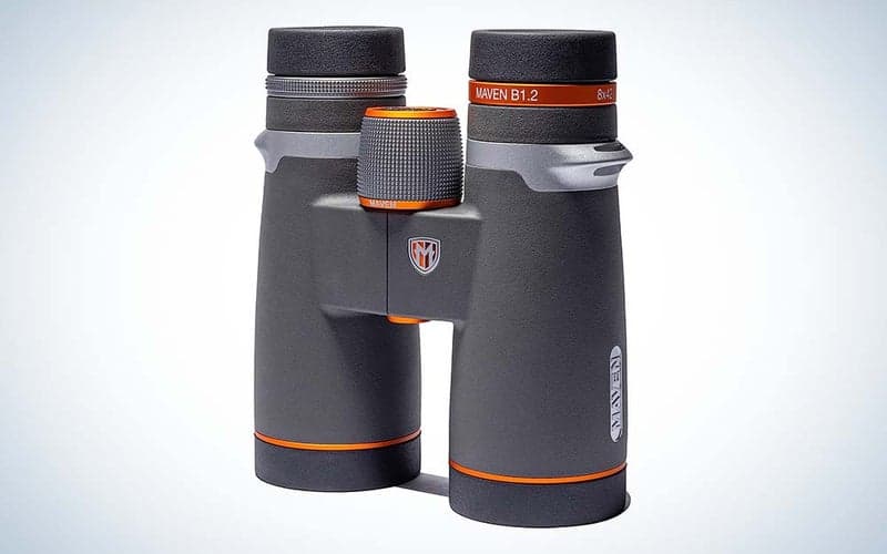 Maven makes the nest birdwatching binoculars for close range.