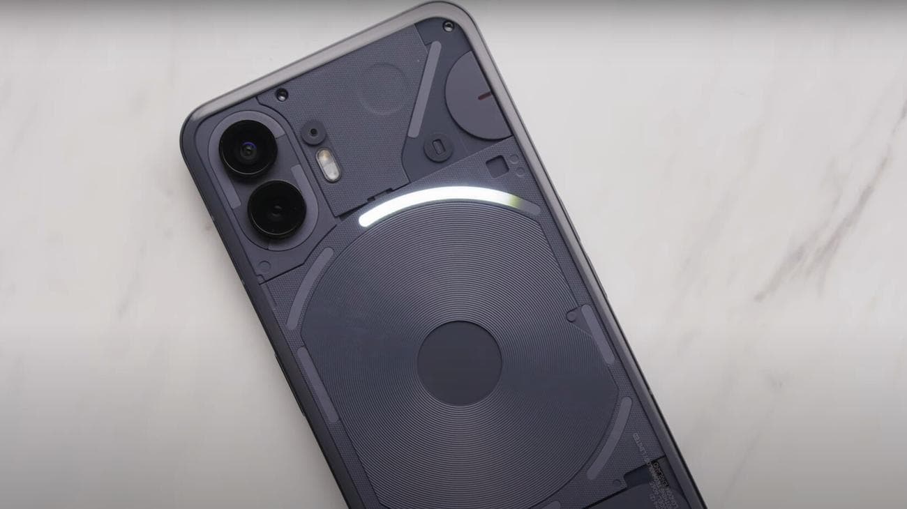 Ένδειξη προόδου του Nothing Phone (2) - Nothing Phone (2) σπάει το εξώφυλλο στο βίντεο με ενδιαφέρουσες αλλαγές στη γλυφή