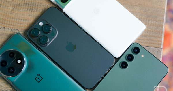 Αυτή η δελεαστική δωρεάν προσφορά τηλεφώνου είναι συμβόλαιο 3 ετών
