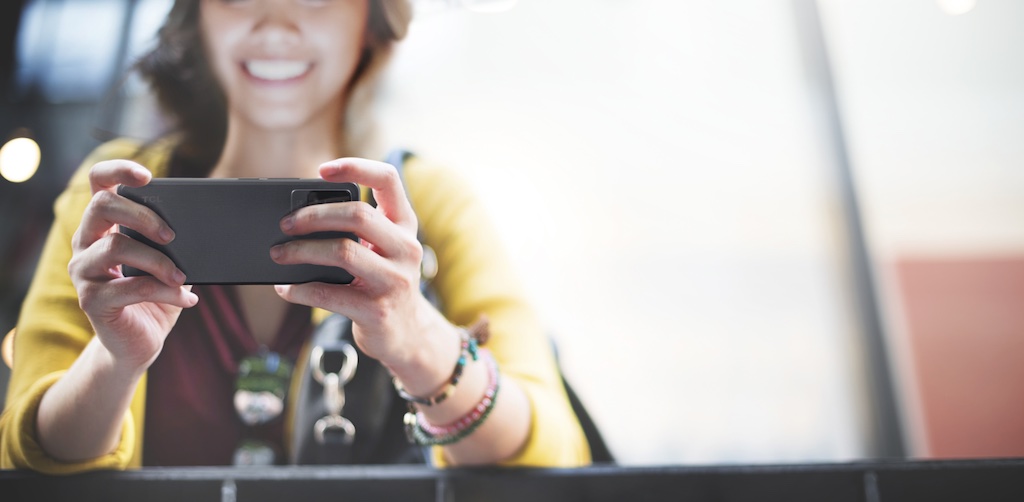 Βασική σειρά smartphone της TCL: Προσιτή τεχνολογία για τις καθημερινές σας περιπέτειες