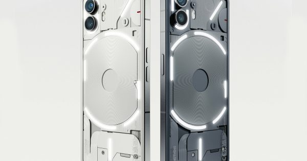 Εδώ είναι το Nothing Phone 2
