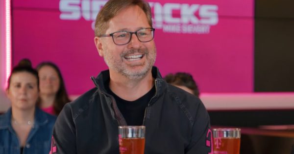 Η T-Mobile ξεκινά να χρεώνει 5 $ για πληρωμές λογαριασμών στο κατάστημα
