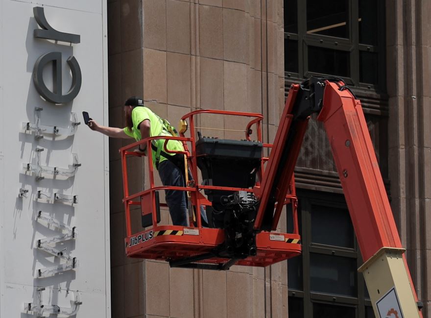 Τwitter: Το... «Χ» πρόβλημα του Μασκ - Meta, Microsoft και άλλοι καραδοκούν για το νέο εμπορικό σήμα - Οικονομικός Ταχυδρόμος