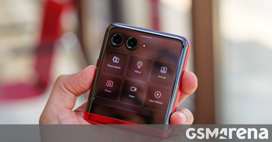 Το Motorola Razr 40 Ultra / Razr+ αποτυγχάνει στη δοκιμή κάμψης με άνευ προηγουμένου τρόπο