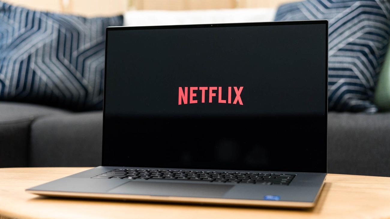 Το Netflix μπορεί να εγκαταλείψει το πιο προσιτό πρόγραμμα χωρίς διαφημίσεις – Review Geek
