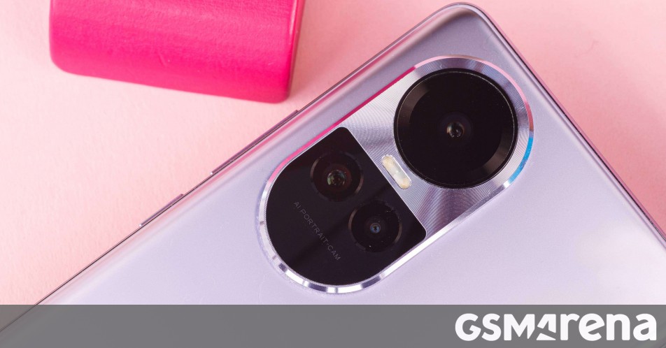Το Oppo Reno10 Pro είναι για έλεγχο
