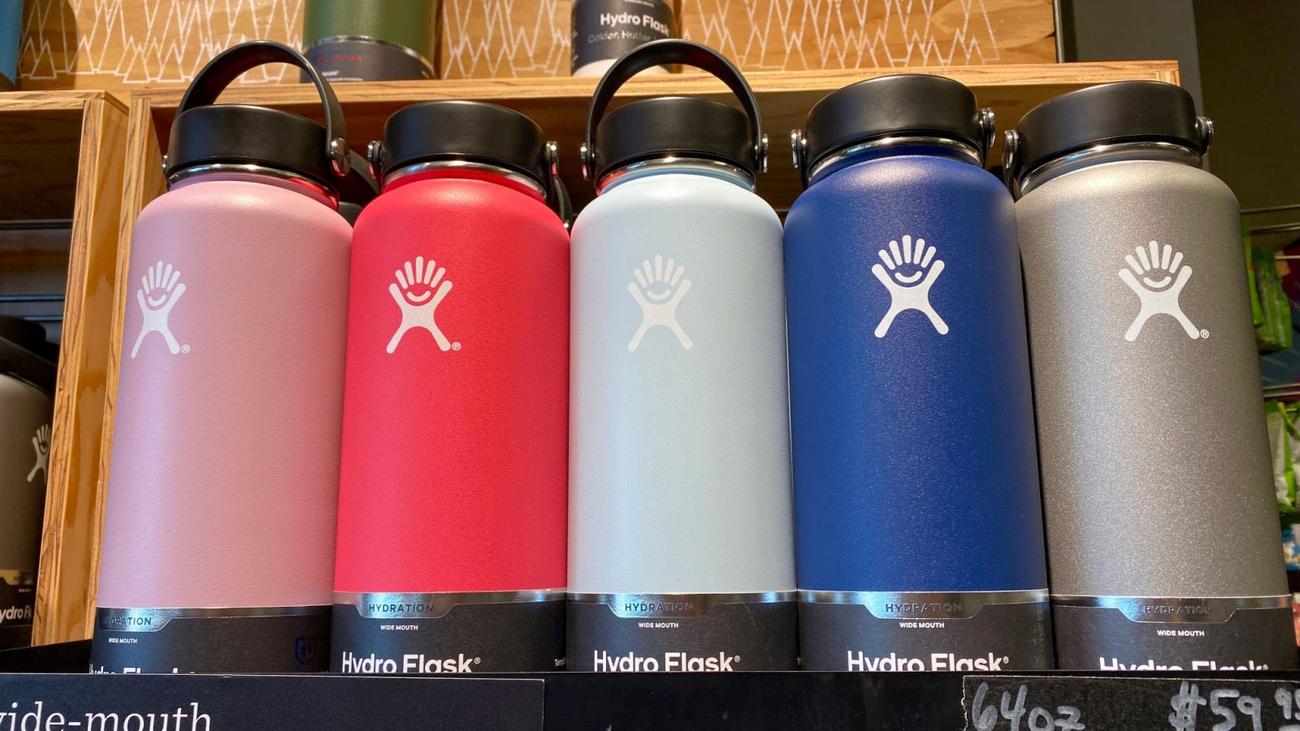Το Travel Tumbler της HydroFlask είναι η τελευταία εναλλακτική λύση για το Stanley Cup – LifeSavvy
