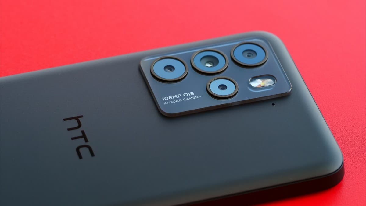 Το HTC U23 Pro είναι για έλεγχο