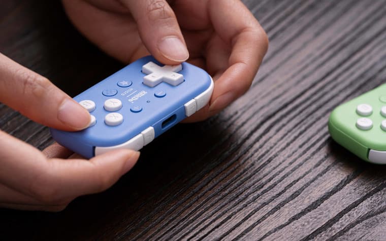 , Ο νέος ελεγκτής Micro της 8BitDo συσκευάζει 16 κουμπιά σε μια συσκευασία μεγέθους τσέπης, TechWar.gr