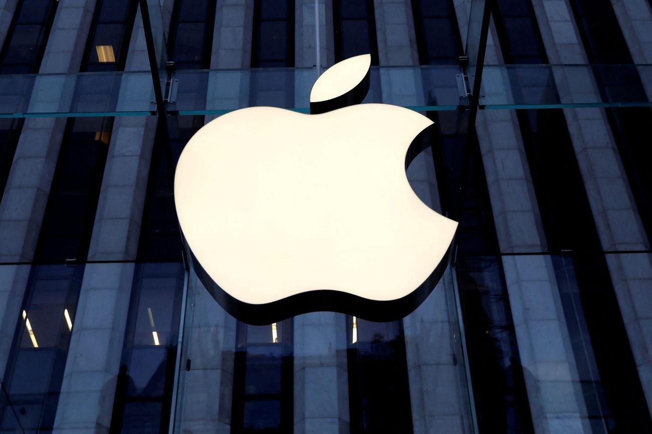 Apple: «Πονοκέφαλος» τα iPhone, κερδίζει στο App Store - Οικονομικός Ταχυδρόμος
