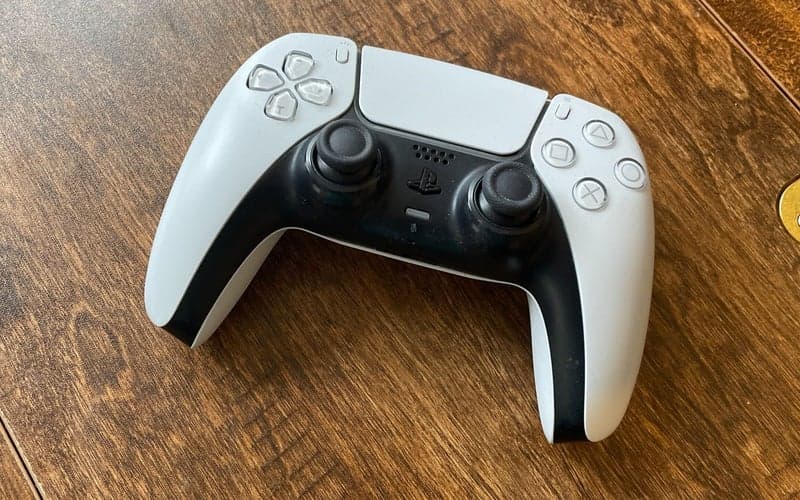 , The best remotes for Apple TV of 2023, TechWar.gr