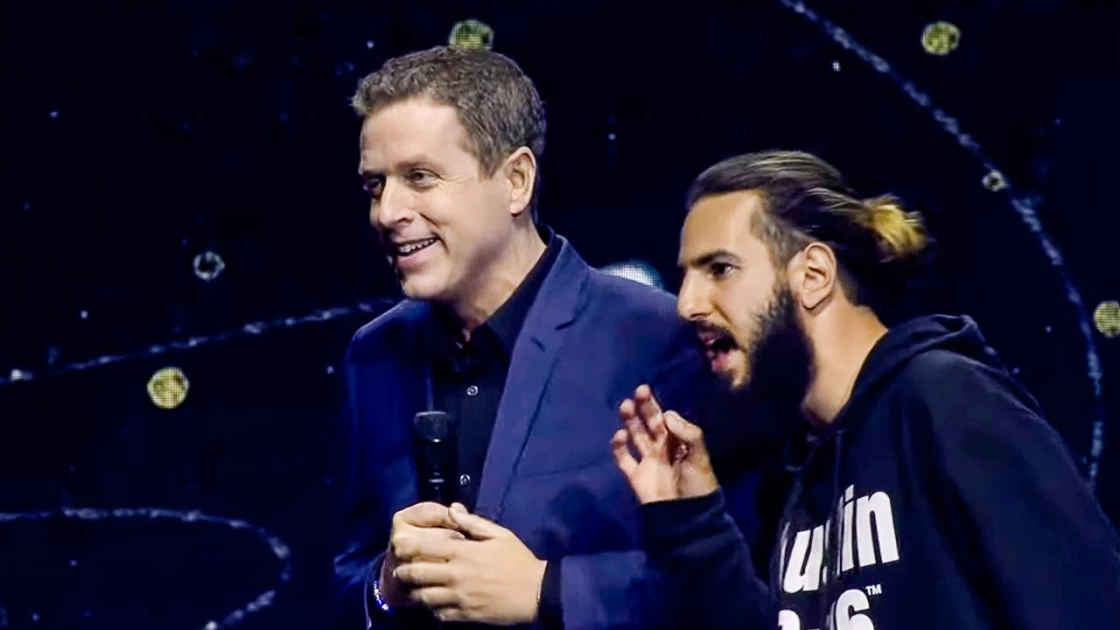 Opening Night Live: Άγνωστοι μπούκαραν στη σκηνή ζωντανά ζητώντας το GTA 6!