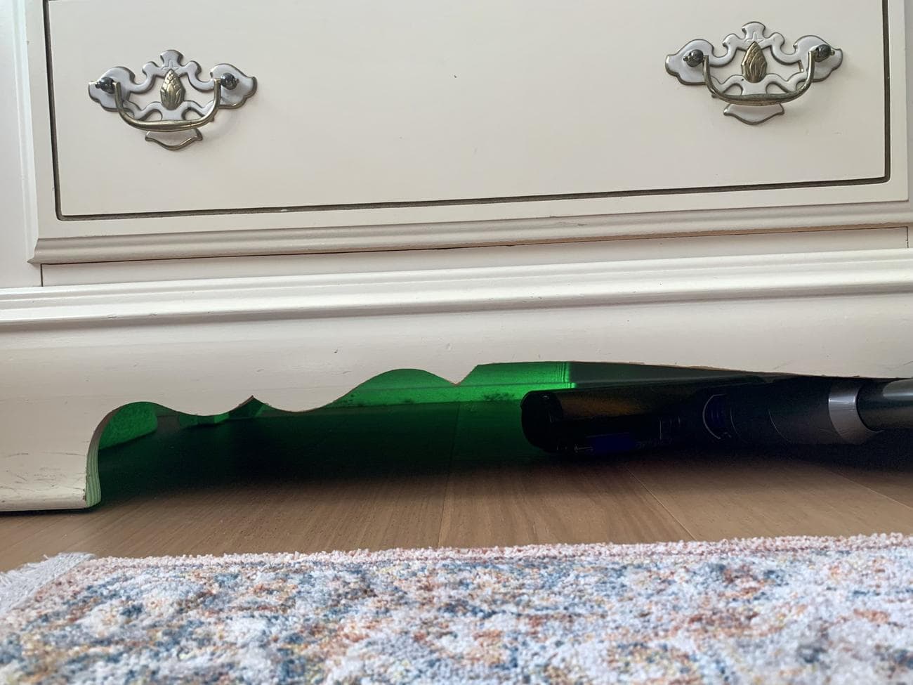 , Dyson V12 Detect Slim review: If you walk barefoot in your home, your vacuum needs a laser, TechWar.gr