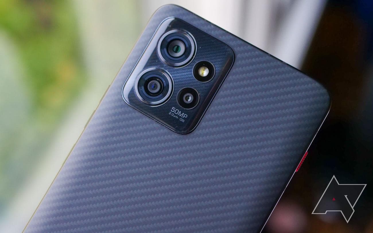 Το Motorola ThinkPhone μπορεί να τρέχει Windows — κάπως έτσι
