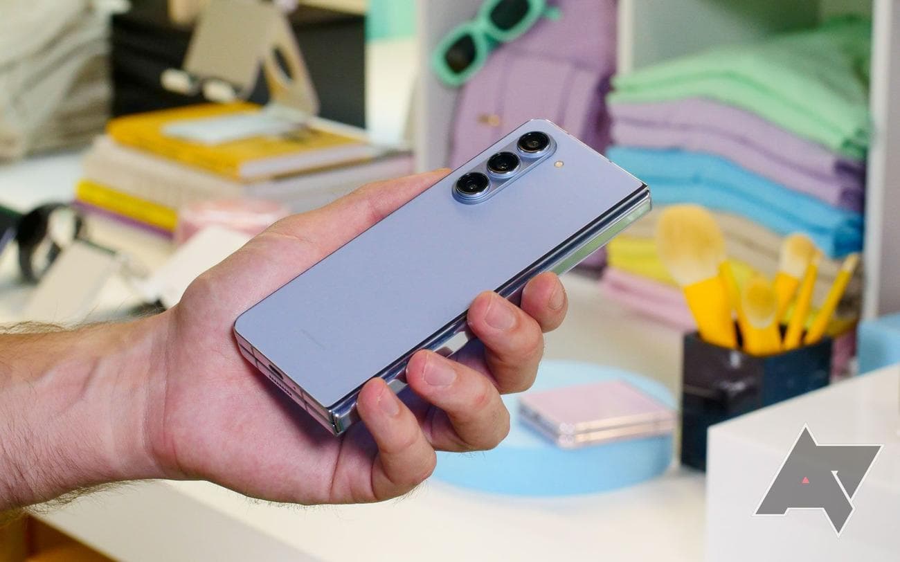 samsung-galaxy-z-fold-5-hands-on-08