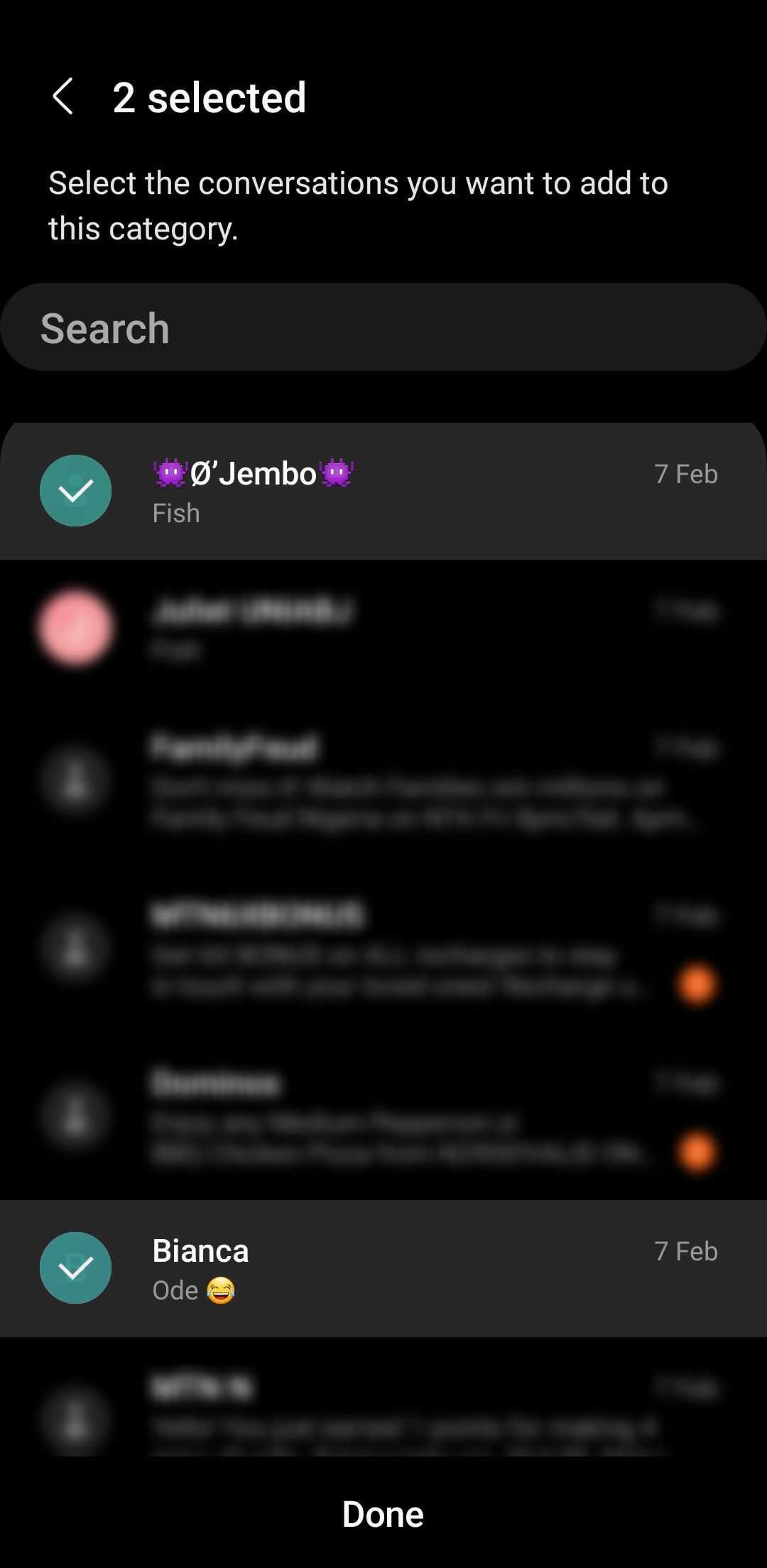 Επιλογή συνομιλιών για προσθήκη σε μια κατηγορία