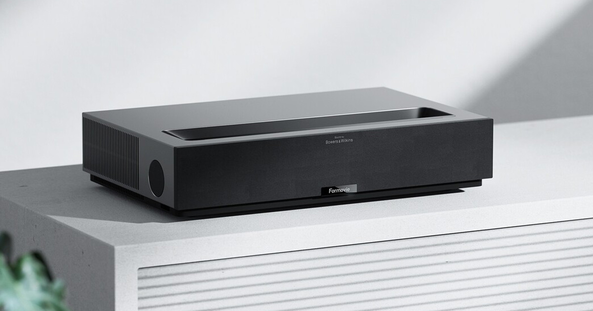 Αυτός είναι ο πιο βάναυσος προβολέας λέιζερ 4K από τη Xiaomi και τη Formovie