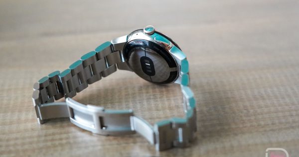 Εδώ είναι το Pixel Watch 2 στην FCC με νέες ζώνες ρολογιών
