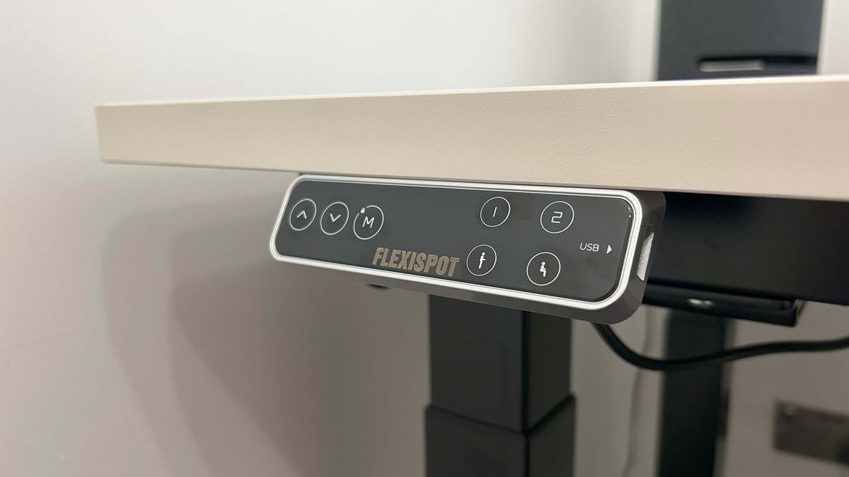 Εξοικονομήστε έως και 50% στα καλύτερα όρθια γραφεία και καρέκλες γραφείου από το FlexiSpot αυτή τη στιγμή
