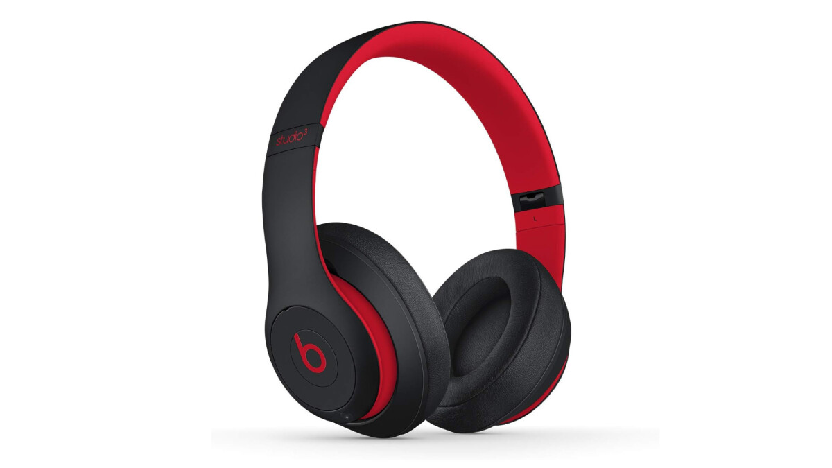 Amazon UK has on sale the awesome Beats Studio3 at an even more awesome 26% discount
