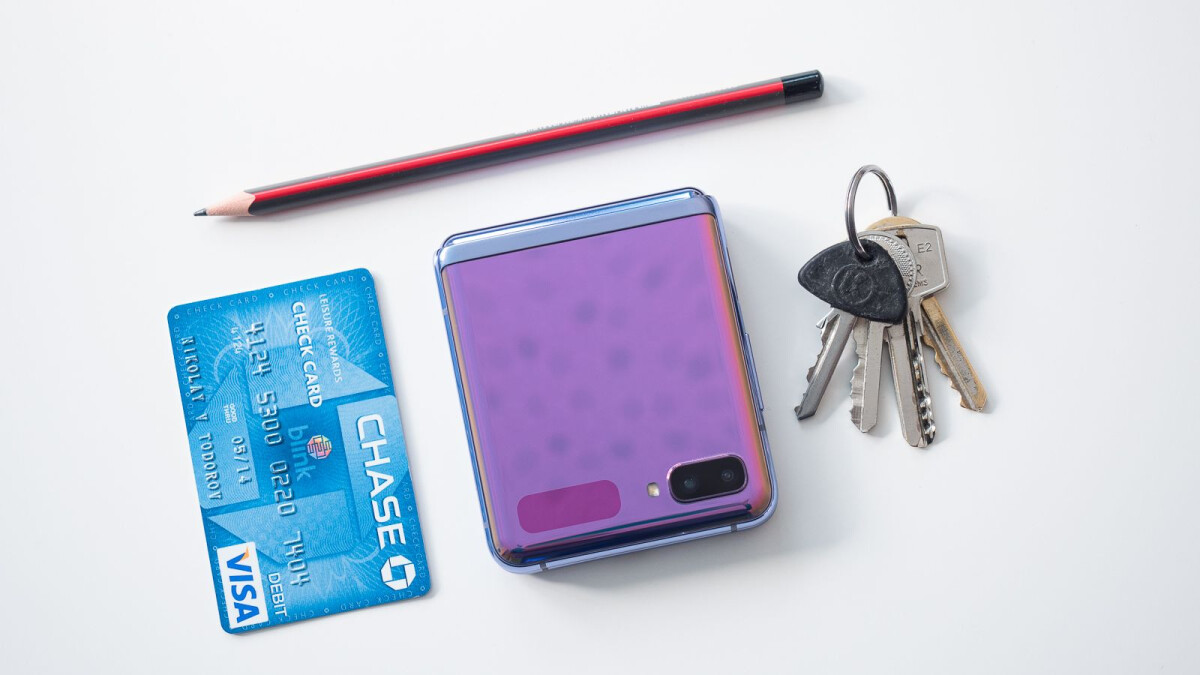 Samsung Galaxy Flip history: The clamshell phone made a shocking return