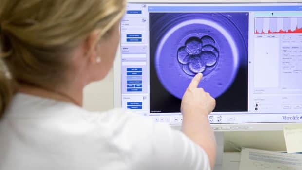 Μεγαλύτερος ο κίνδυνος αιμορραγικού εγκεφαλικού με θεραπείες υπογονιμότητας