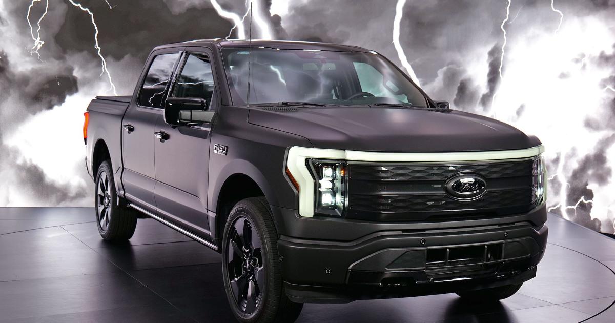 Πρώτη ματιά Ford F-150 Lightning Platinum Black: Μια απειλητική νέα επένδυση για το ναυαρχίδα EV φορτηγό της Ford
