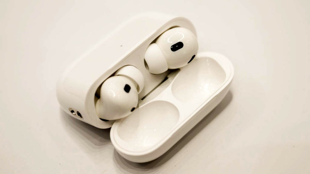 Πώς να αντιστοιχίσετε τα Apple AirPods με μια συσκευή Android
