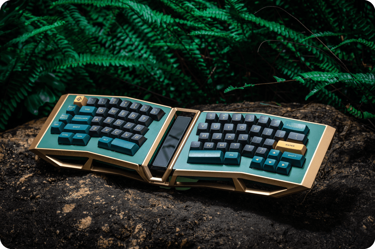 Το AM AFA R2 του Angry Miao είναι εν μέρει γλυπτό, μέρος πληκτρολόγιο
