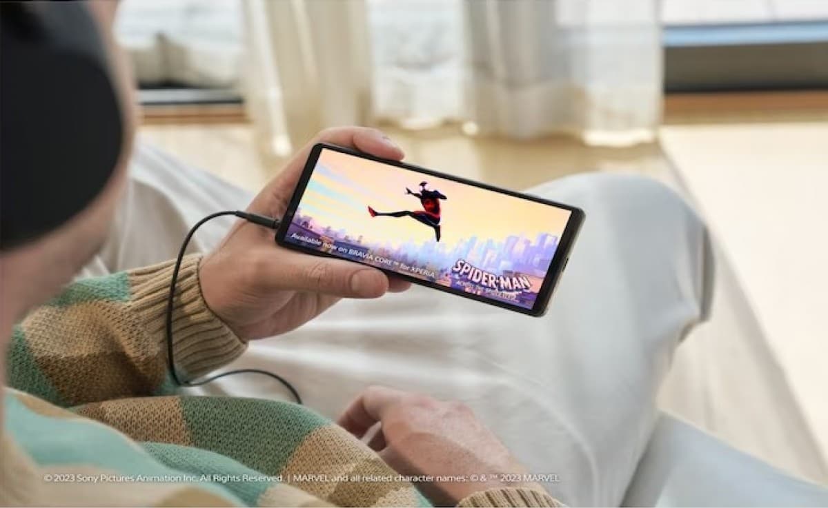 , Εβδομαδιαία δημοσκόπηση: αξίζει το Sony Xperia 5 V μια θέση στην τσέπη σας;, TechWar.gr