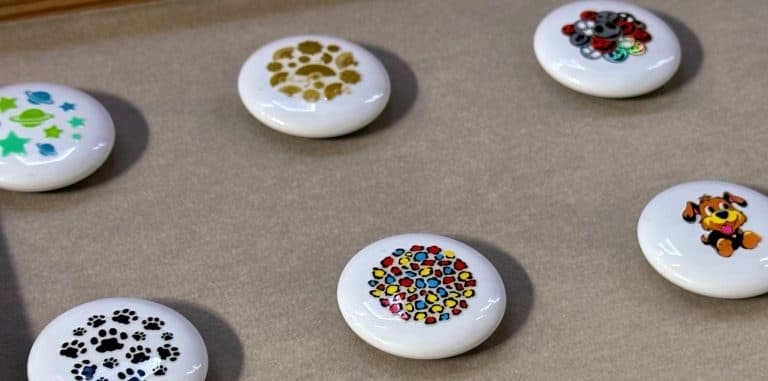 , Τα δέρματα AirPods της RockMax είναι το πιο cool αξεσουάρ που βρήκα στην IFA 2023, TechWar.gr