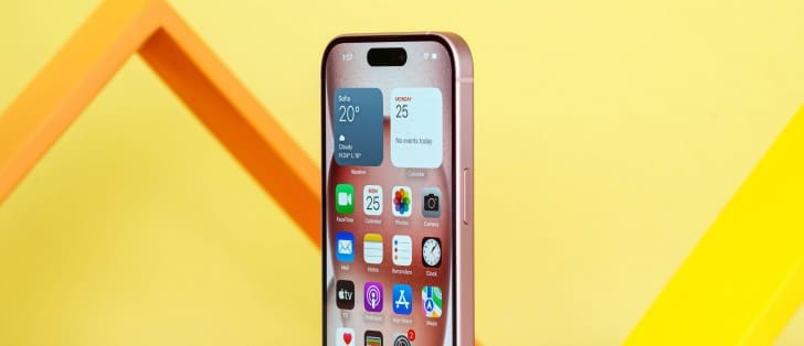 Αναθεώρηση Apple iPhone 15 - Δοκιμές GSMArena.com
