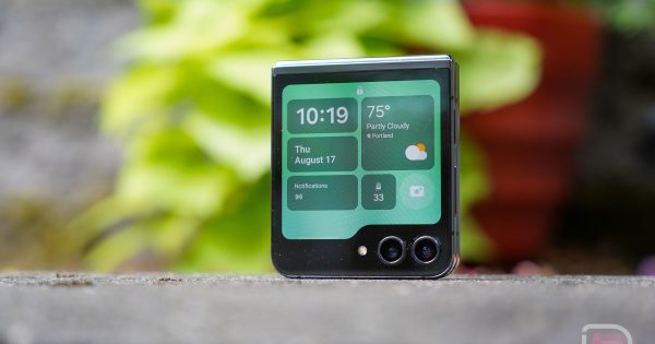 Δείτε πώς μπορείτε να αποκτήσετε το Galaxy Z Flip 5 για 399 $ αυτήν τη στιγμή
