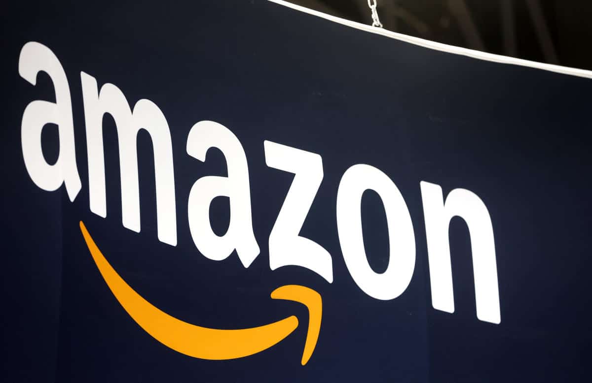 Η Amazon ενθαρρύνει τους πωλητές να χρησιμοποιούν καταχωρίσεις προϊόντων που δημιουργούνται από AI
