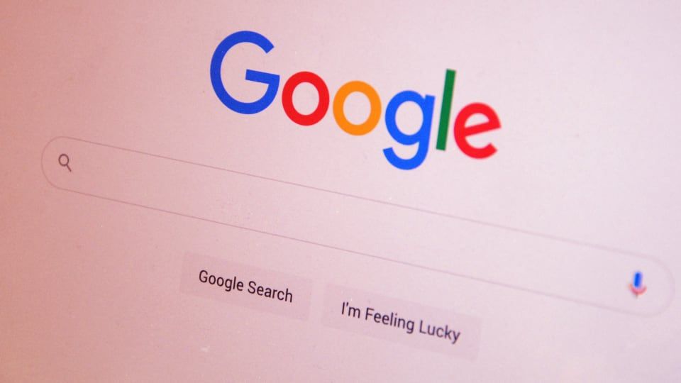 Η Google αρνείται ότι έκανε κατάχρηση εξουσίας για να γίνει μονοπώλιο — InfoCom