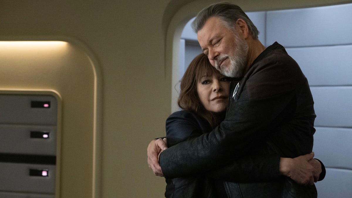 Ο Jonathan Frakes για το τι θέλει για τον Riker σε μια συνέχεια του Picard
