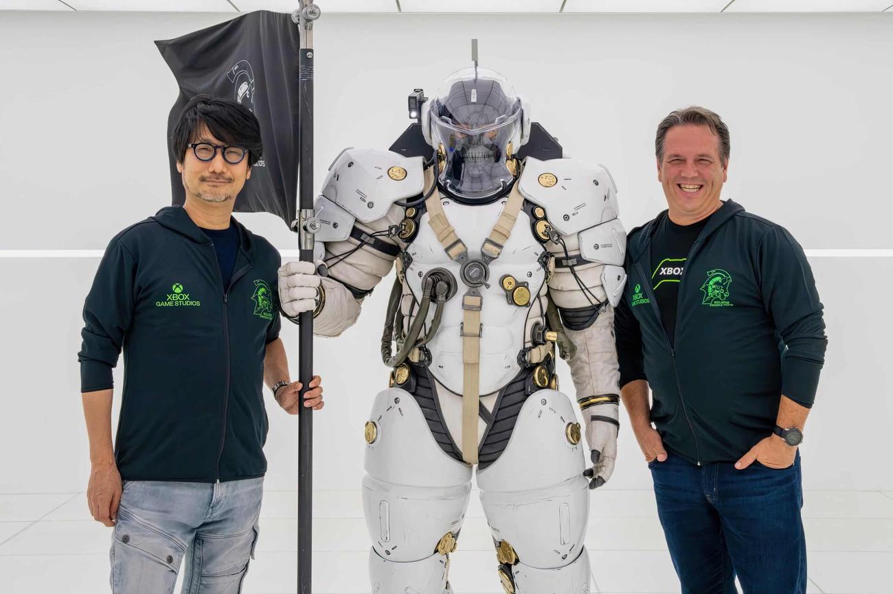 Ο Phil Spencer επισκέπτεται την Kojima Productions, λέει ότι το Xbox Project πηγαίνει καλά

