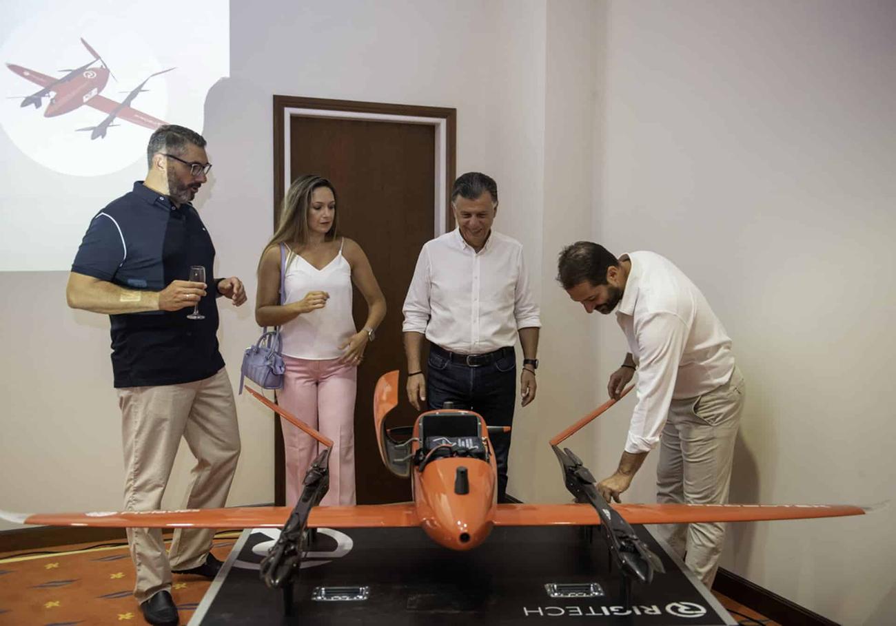 Ολοκληρώθηκε με επιτυχία η πιλοτική πτήση αποστολής ιατροφαρμακευτικού υλικού από την Κω προς την Ψέριμο με μη επανδρωμένο αεροσκάφος από την ACS, το Pleiades IoT Innovation Cluster, την PROBOTEK και τη Uni Systems