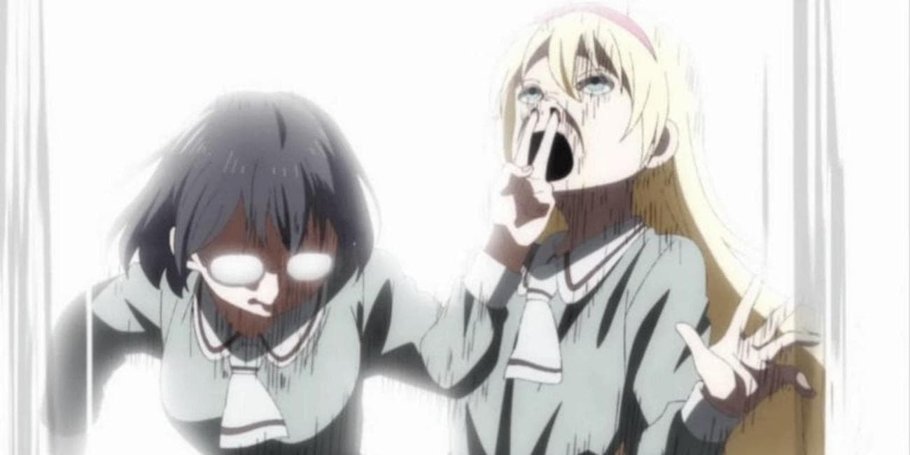 Kasumi and Olivia in Asobi Asobase Workshop of Fun