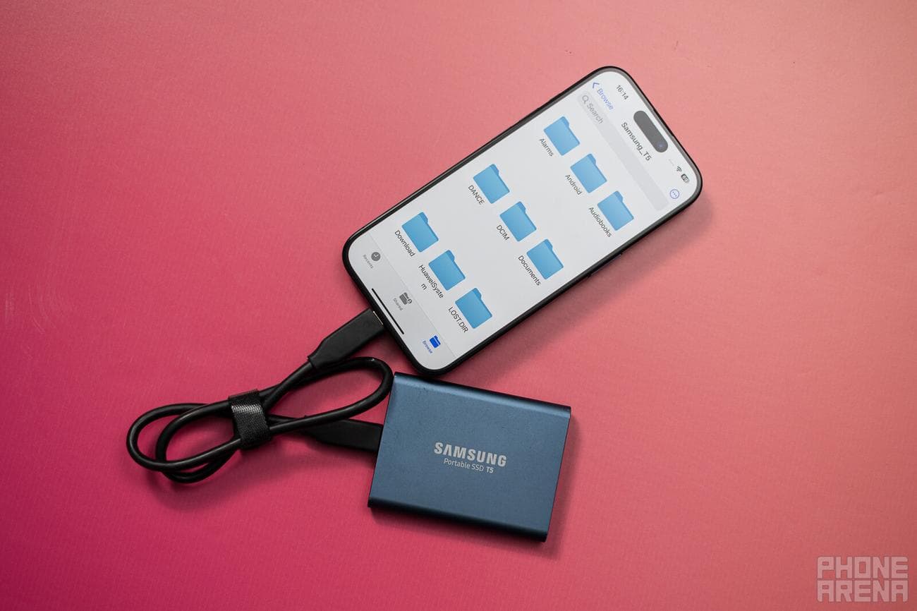 , Δοκιμασμένες ταχύτητες USB C του iPhone 15 Pro: Καλώδιο USB 3 έναντι καλωδίου στοκ, κάνει τη διαφορά;, TechWar.gr