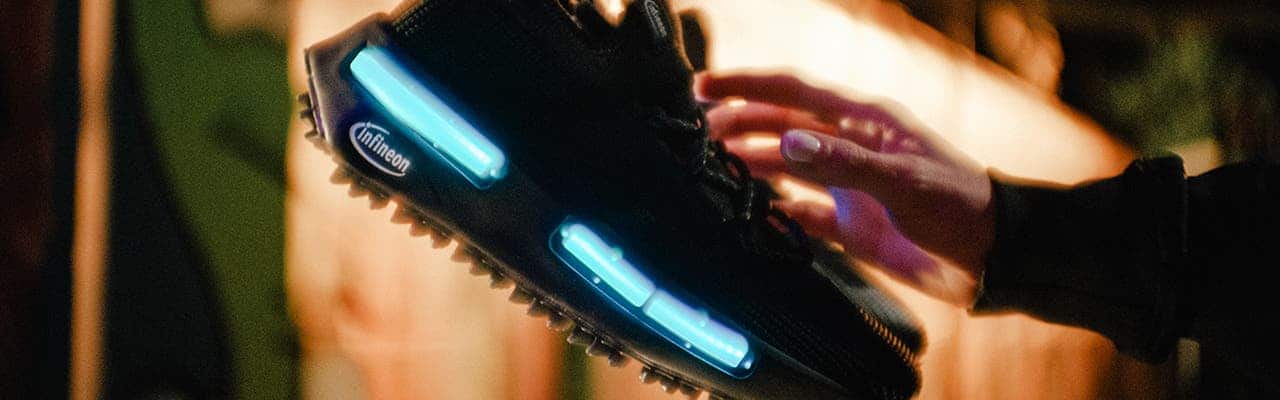 Lighting Shoe: το «έξυπνο» παπούτσι από την Infineon και την Adidas